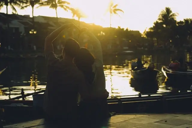 Love Slogan Generator